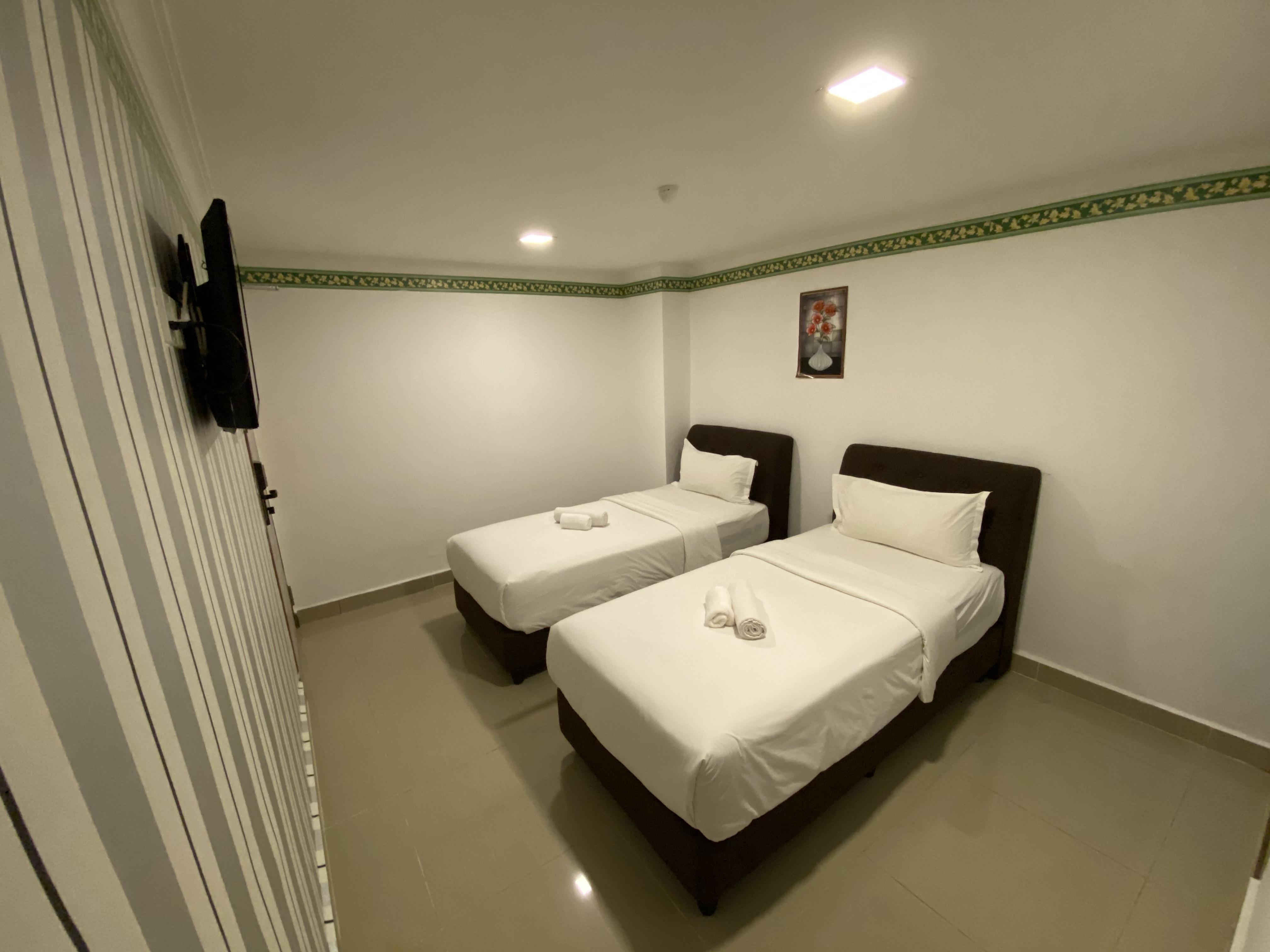 Shobi Hotel Johor Bahru Near Ciq Jb Exterior foto